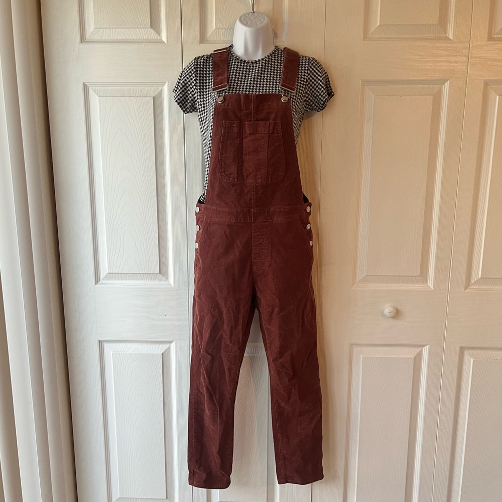 Gap corduroy long overalls